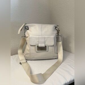 Kenneth Cole Reaction leather White Crossbody Bag